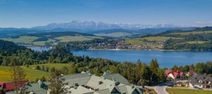 Umina - hotel w Czorsztynie z basenem, SPA i widokiem na jezioro w górach